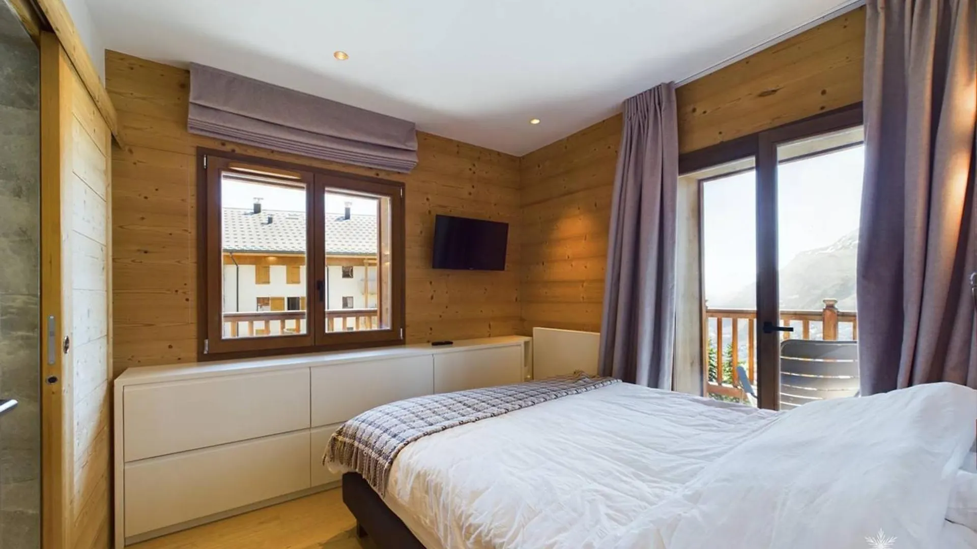 Montvalezan Appartement Luxe 8 Pers, Spa, Parking, Proche Pistes & Commerces - Fr-1-398-663 צרפת