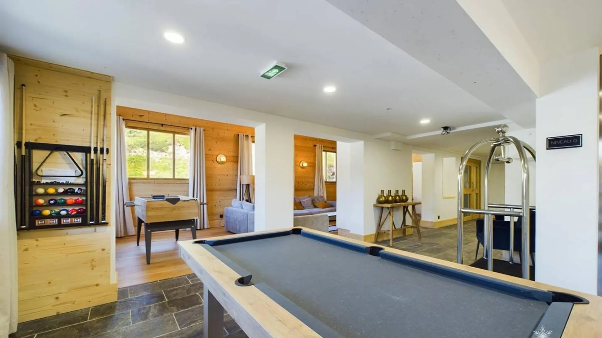 Montvalezan Appartement Luxe 8 Pers, Spa, Parking, Proche Pistes & Commerces - Fr-1-398-663 0*,  צרפת