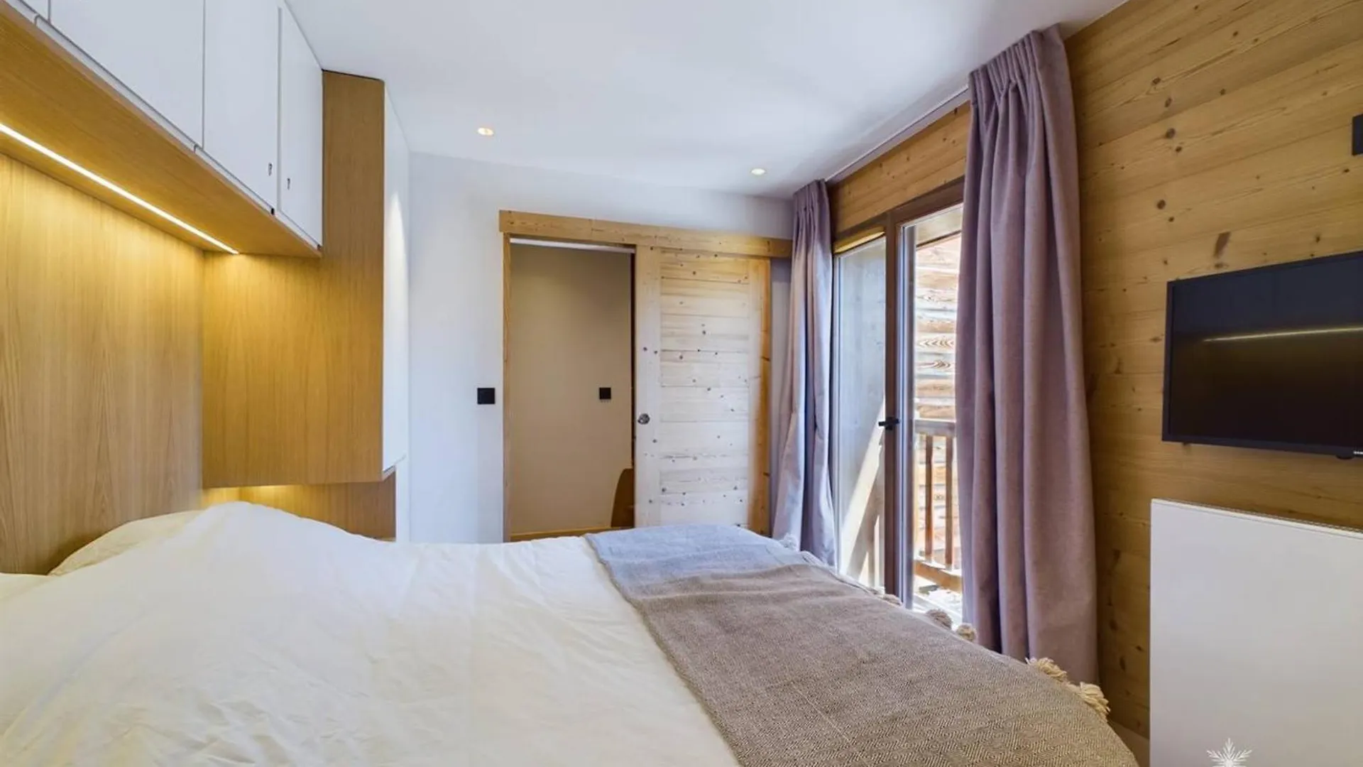 Montvalezan Appartement Luxe 8 Pers, Spa, Parking, Proche Pistes & Commerces - Fr-1-398-663